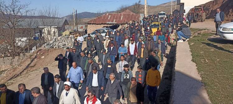 راهپیمایی 22 بهمن شهر پول با حضور پر شور اقشار مختلف مردم 